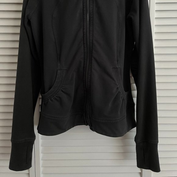 Lululemon Back To Class Jacket Black size 8 rare - Picture 4 of 8